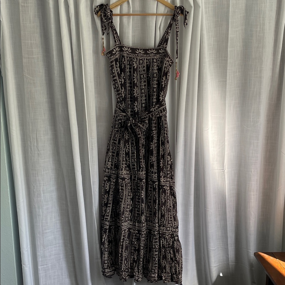 Chic Bell Black and Grey Maxi Dress
